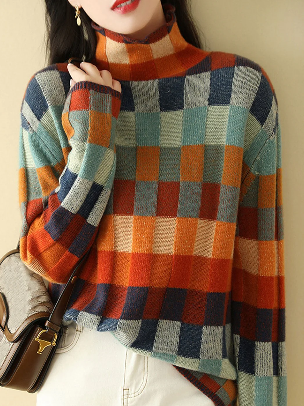 Loose high neck checkered knit sweater