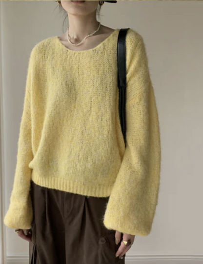 Simple V-neck cosy cotton jumper