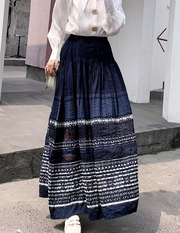 Elegant Printed Striped Embroidered Skirt