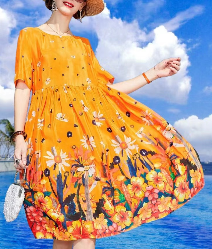 Elegant Round Neck Silk Printed Short Sleeve Hem Dress